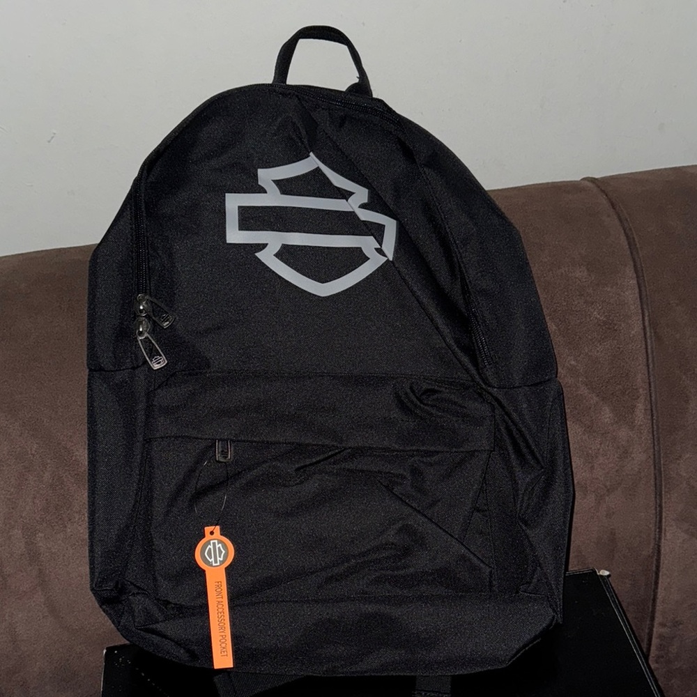 Harley-Davidson Black Backpack with Iconic Logo and Durable Design